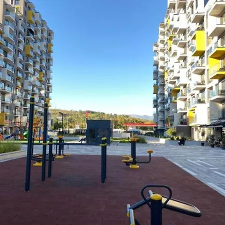 Royal Apartment-familyhaven,park,modern And Luxury Διαμέρισμα