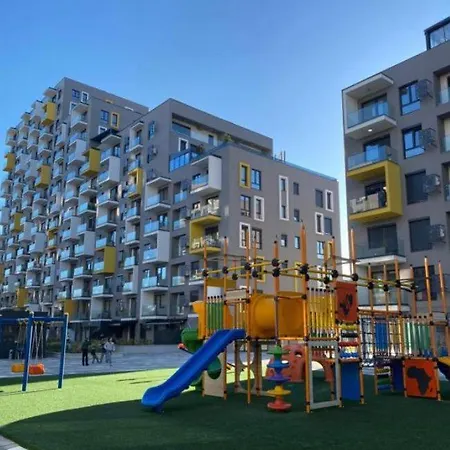 Διαμέρισμα Royal Apartment-familyhaven,park,modern And Luxury